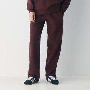 Aritzia TNA Cozy Sweatfleece Mega Straight Sweatpant in Noble